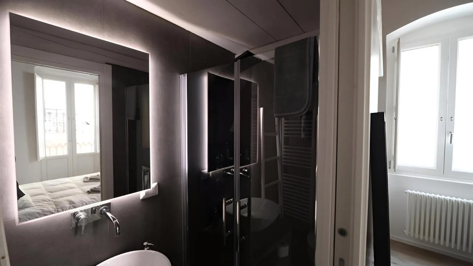cathedral luxury guest house Bari 0*,
