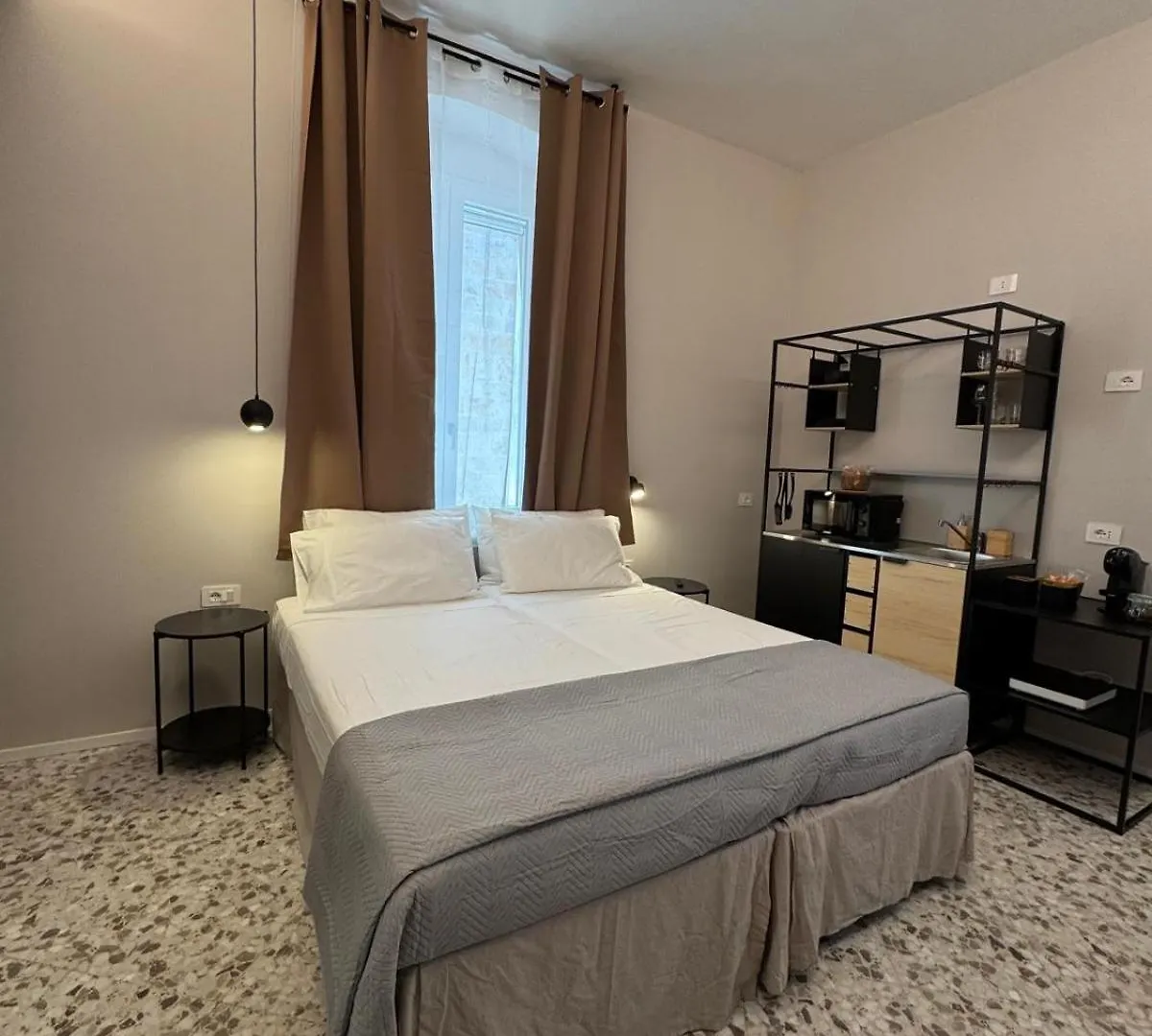Bari Landlord 8 - Una Finestra Sulla Cattedrale 0*,  Italy